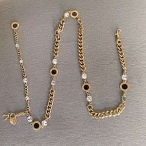 St John vintage Gold metal and black onyx disc belt, excellent condition